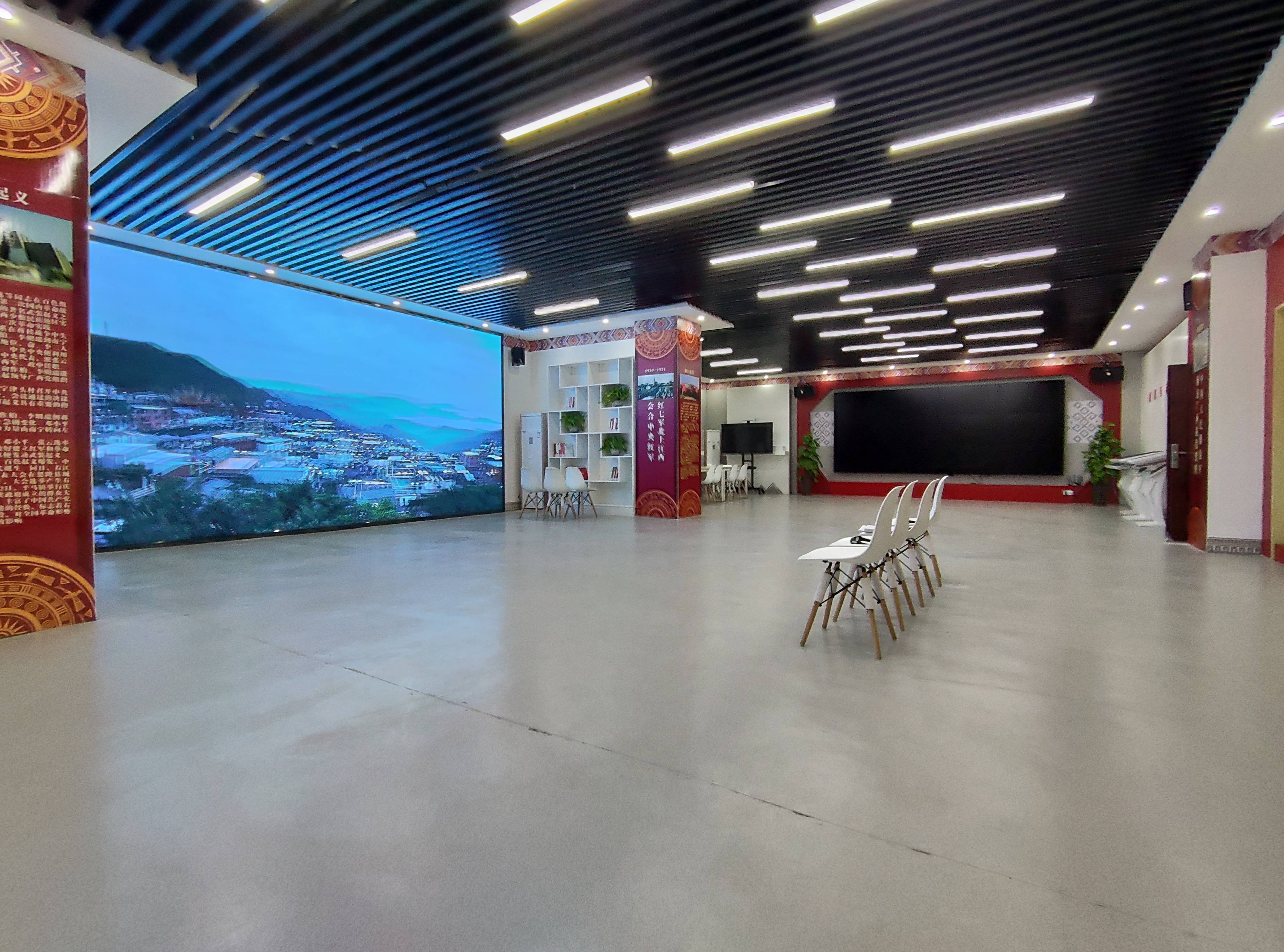 南宁师范大学马院3D大屏建设